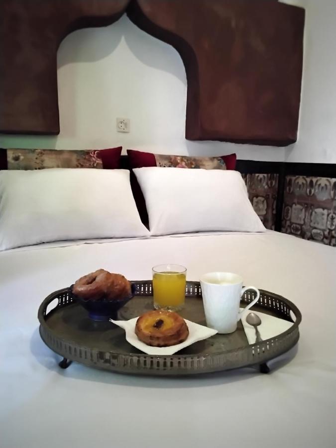 Riad Bouchouari 33 Marrakesh Ngoại thất bức ảnh