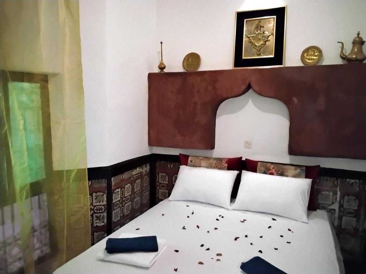Riad Bouchouari 33 Marrakesh Ngoại thất bức ảnh
