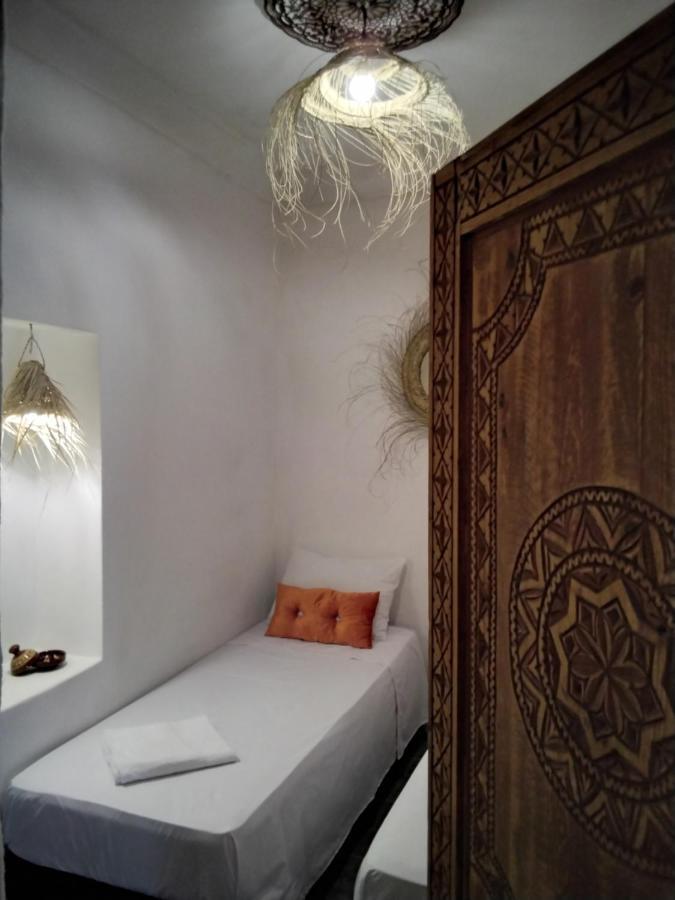Riad Bouchouari 33 Marrakesh Phòng bức ảnh