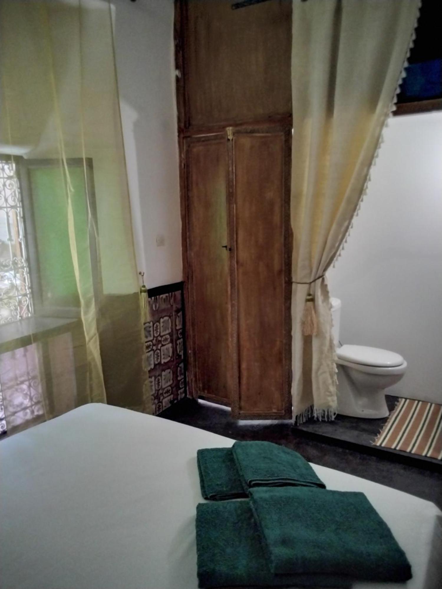Riad Bouchouari 33 Marrakesh Phòng bức ảnh